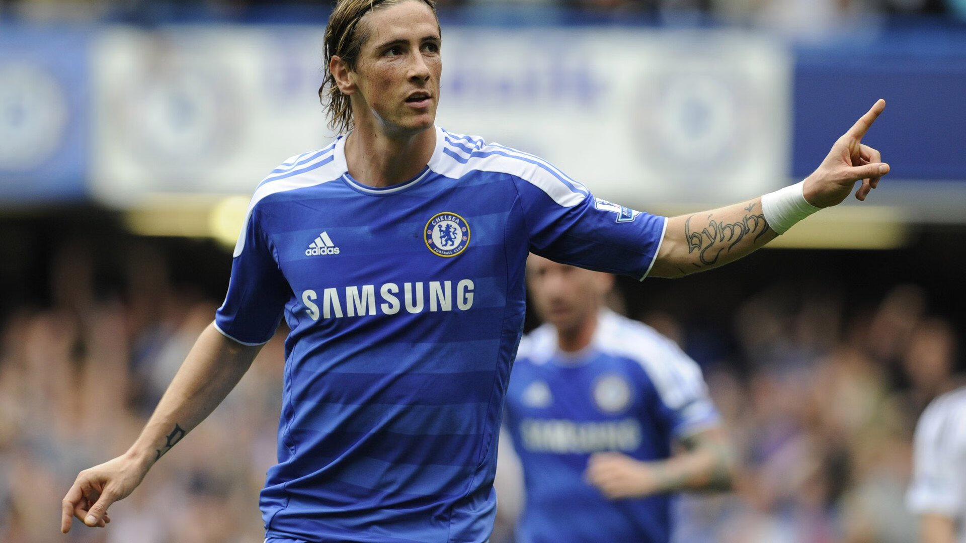 切尔西女足参加慈善比赛公益活动，切尔西女足队员名单