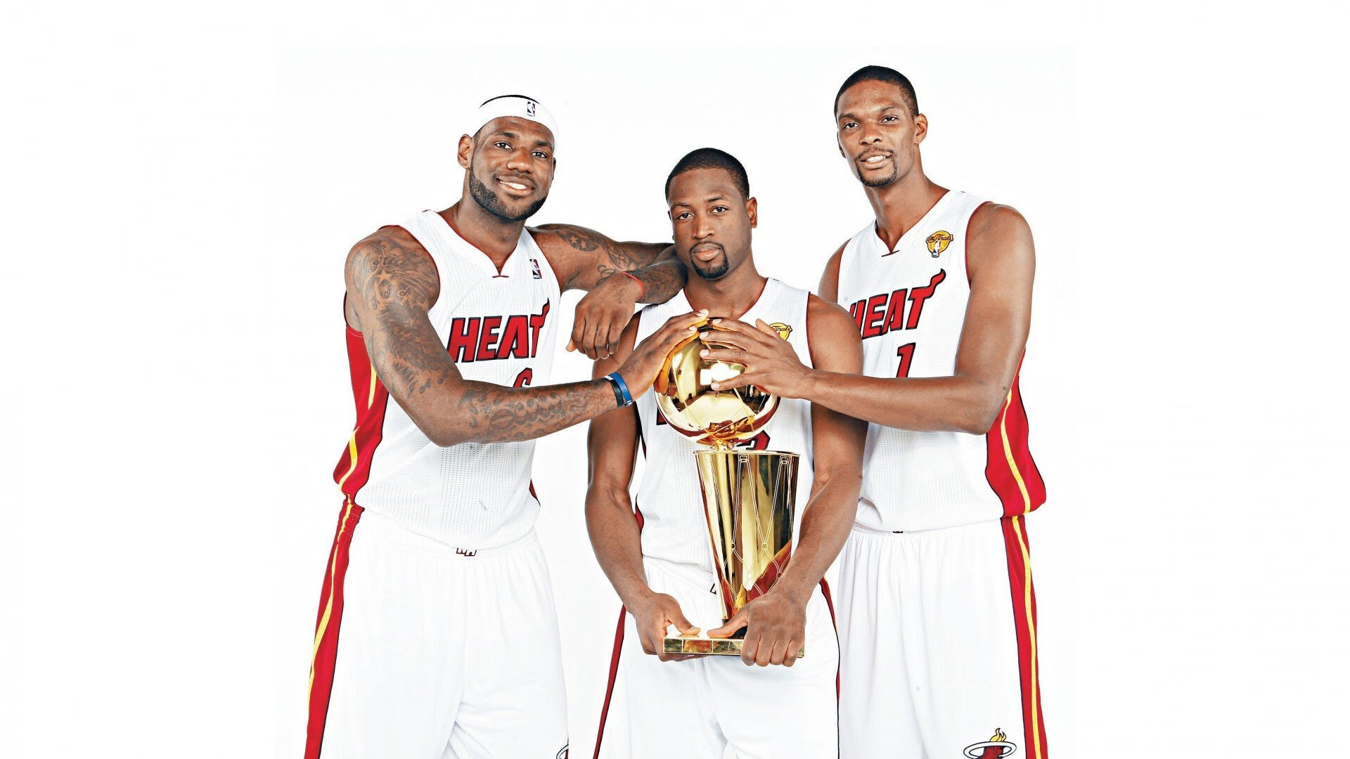 荷兰队在国际比赛中斩获胜仗，信心满满进军决赛，荷兰队比赛日程